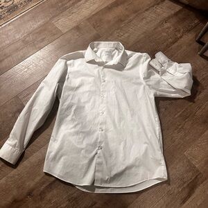 🍒Haggar White Casual Button Down Shirt